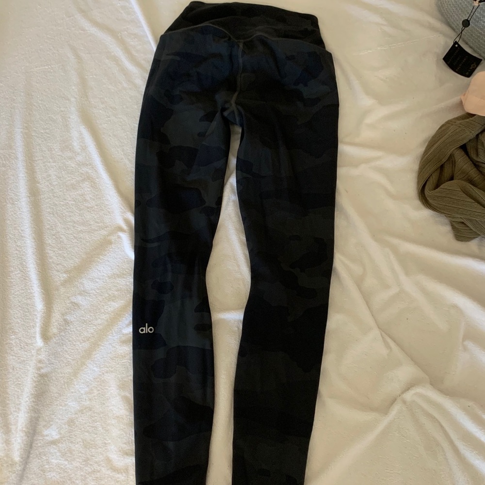 Camo leggings